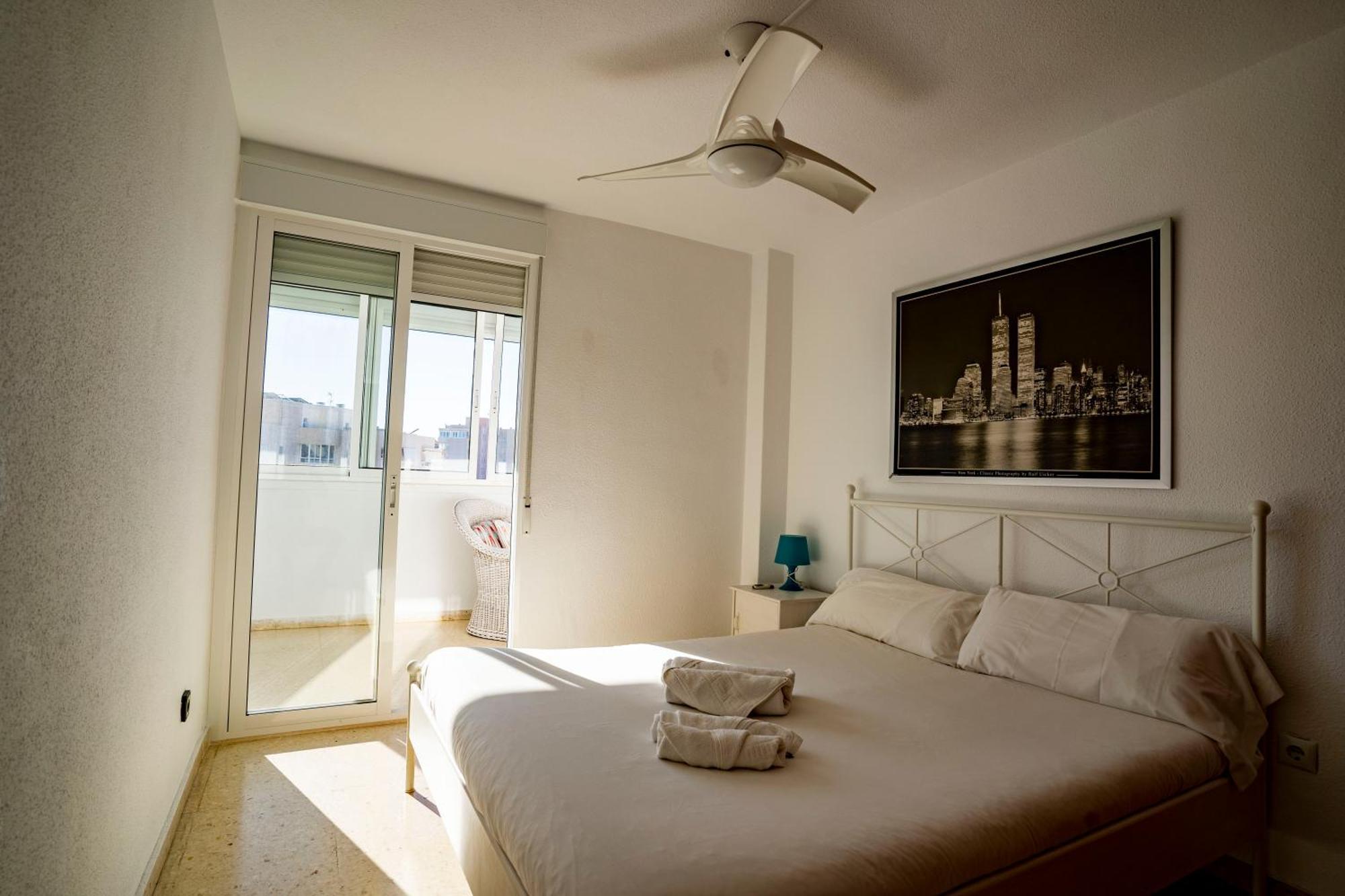 Apartamento Faro Blanco Alicante Eksteriør bilde